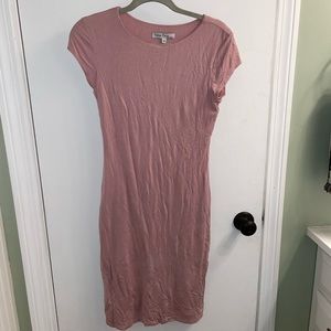 Short sleeve midi form fitting dress